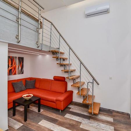 Heart Apartment With Free Private Parking Boedapest Buitenkant foto