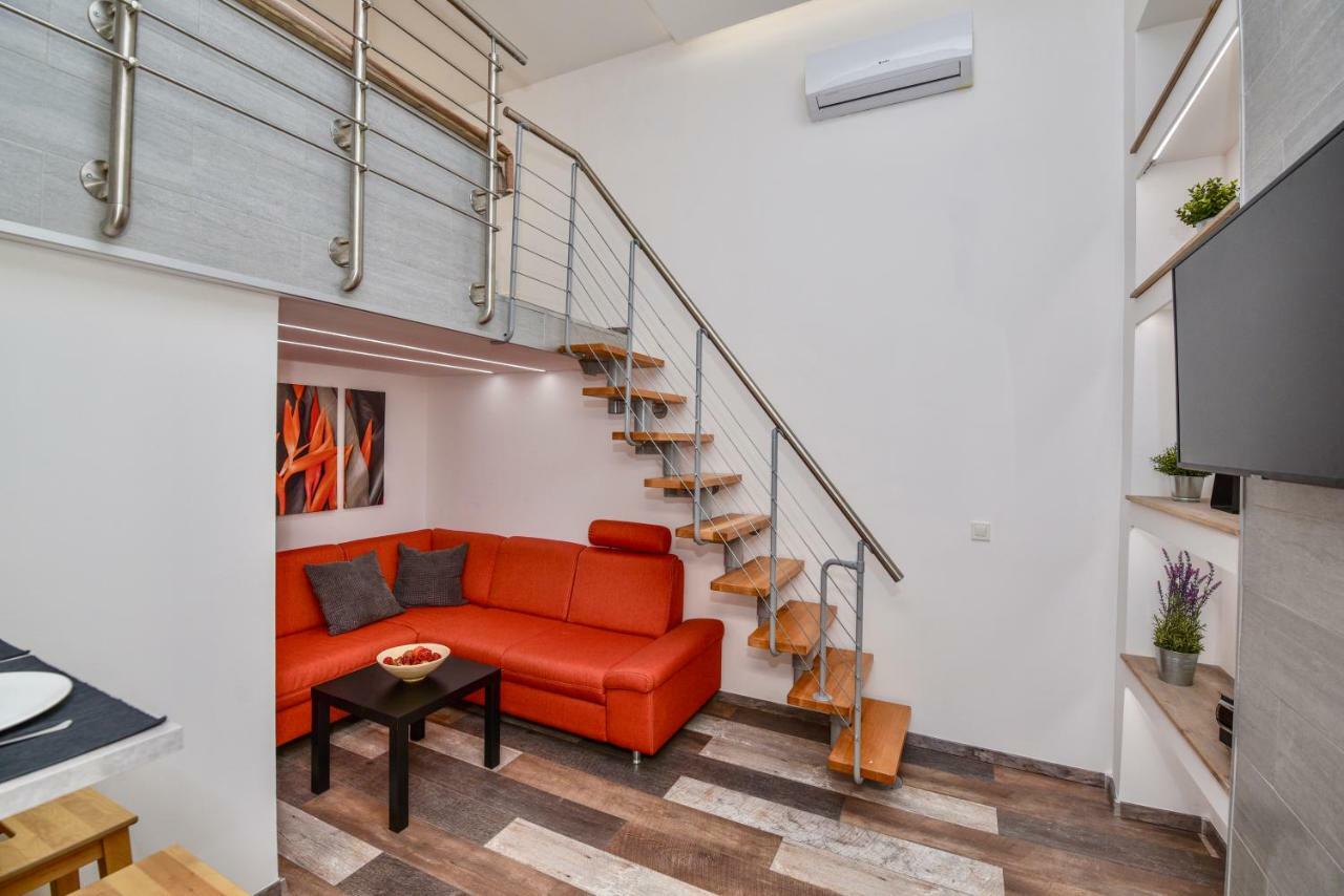 Heart Apartment With Free Private Parking Boedapest Buitenkant foto